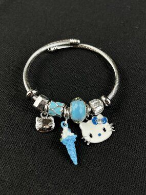 Blue Hello Kitty Bracelet cute
